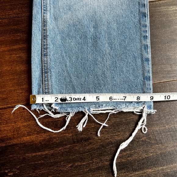 Urban Outfitters BDG Boyfriend Button Fly Jeans Size 31 - Picture 13 of 13